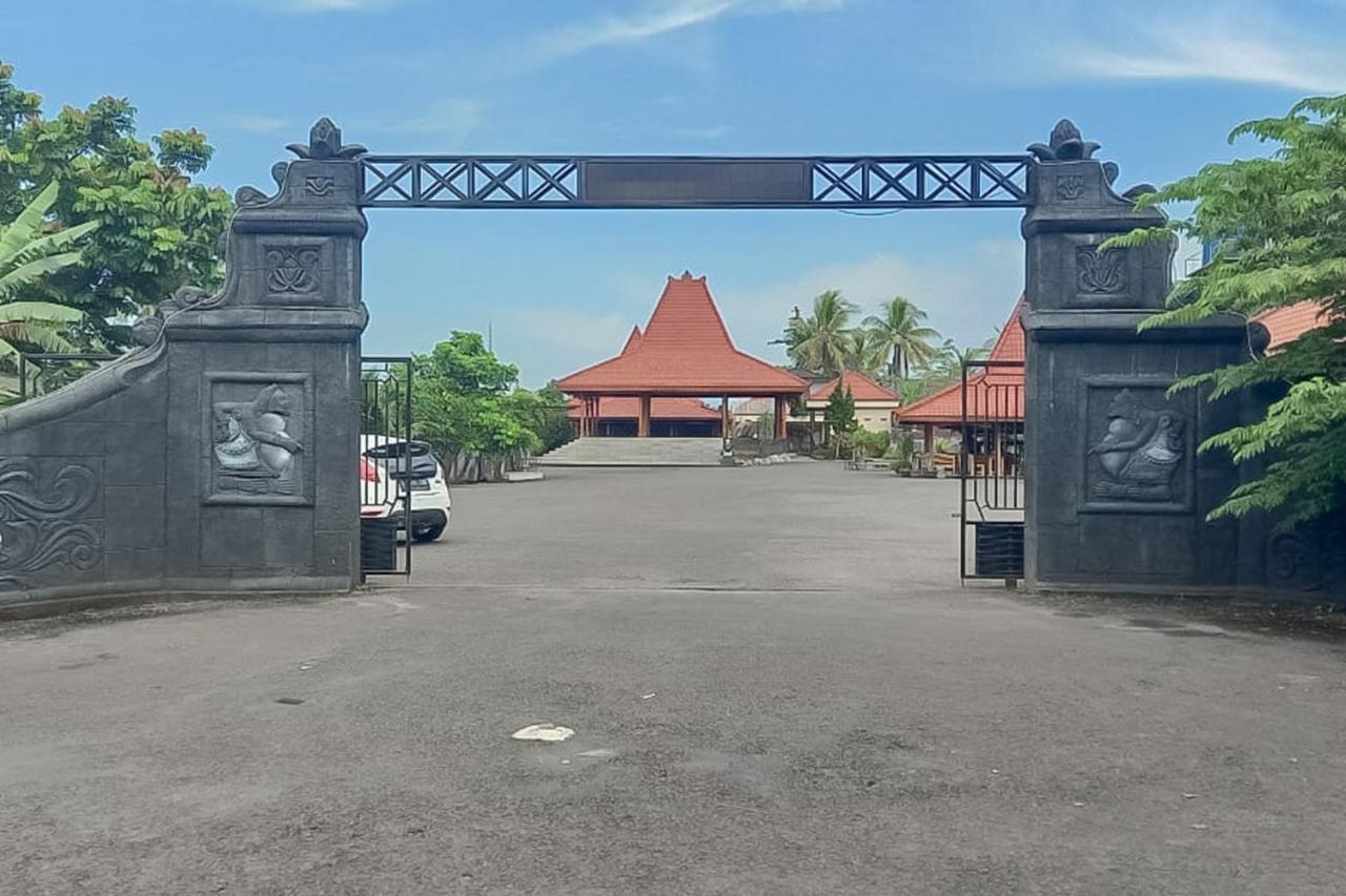 Reddoorz Syariah Near Tugu Lampu Gentur Cianjur Hotel Ngoại thất bức ảnh