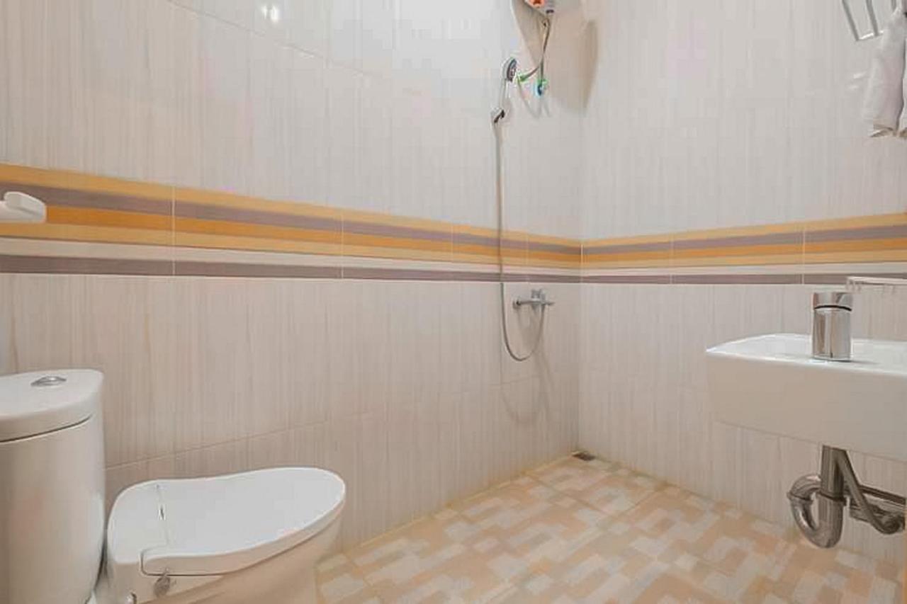 Reddoorz Syariah Near Tugu Lampu Gentur Cianjur Hotel Ngoại thất bức ảnh